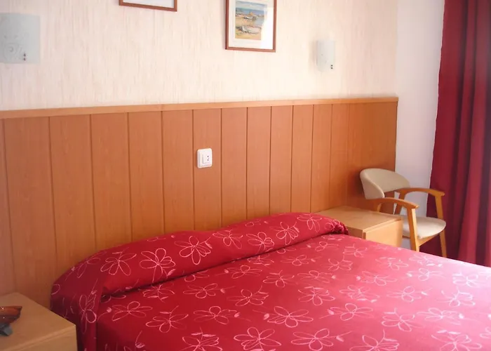 Hotel Maria Rosa *