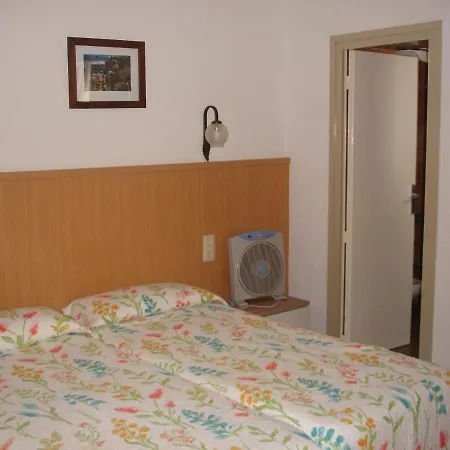 Hotel Maria Rosa *